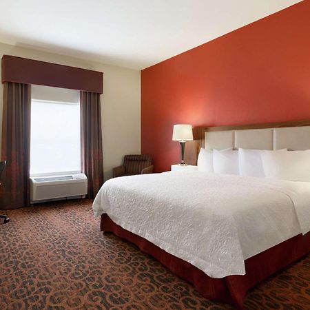 Hampton Inn Wichita Falls-Sikes Senter Mall Buitenkant foto