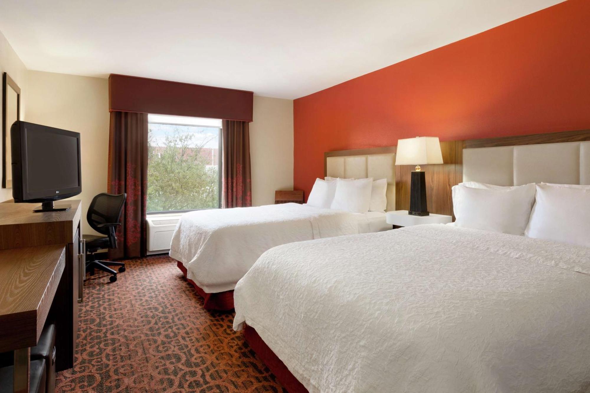 Hampton Inn Wichita Falls-Sikes Senter Mall Buitenkant foto