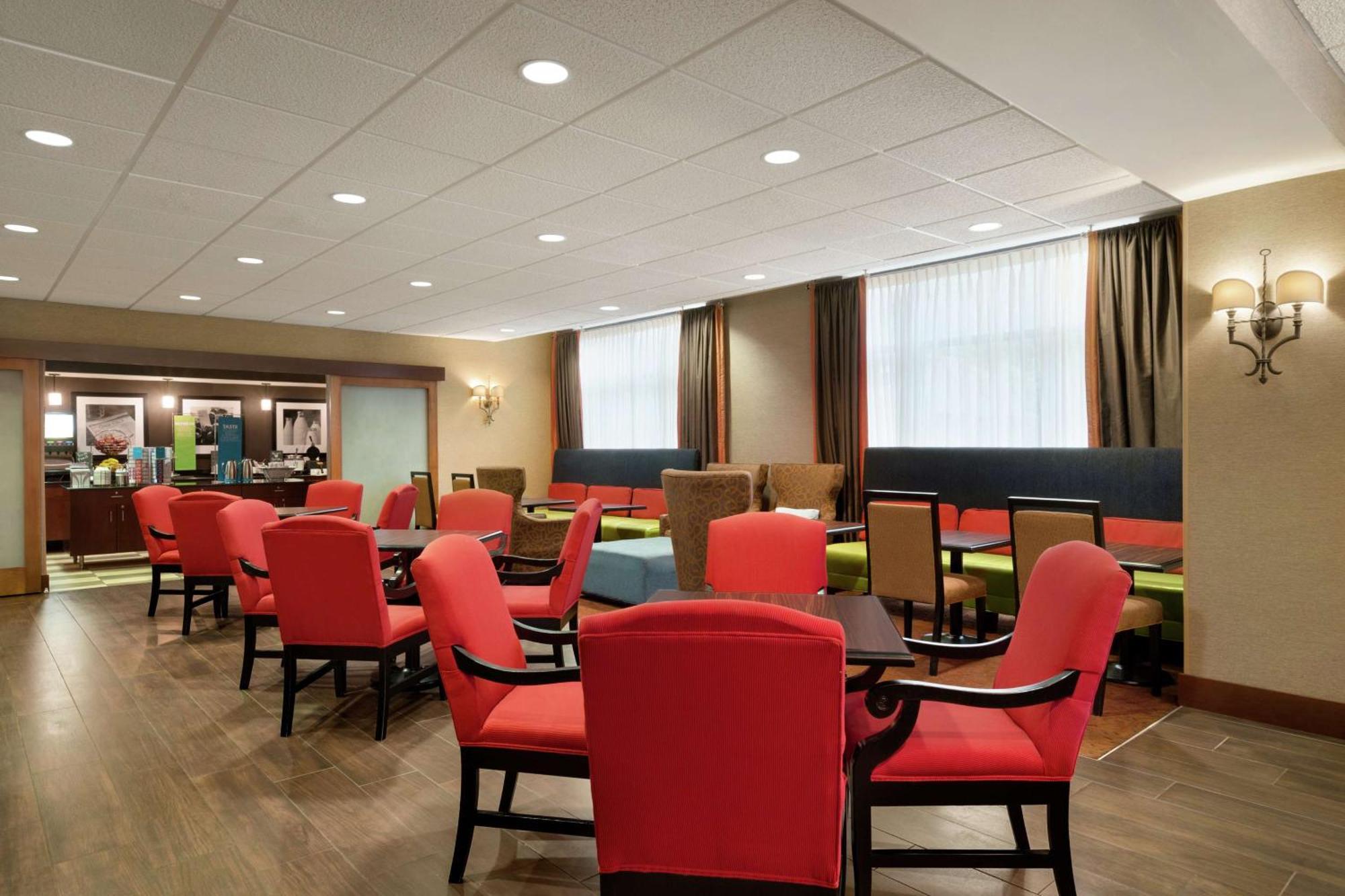 Hampton Inn Wichita Falls-Sikes Senter Mall Buitenkant foto