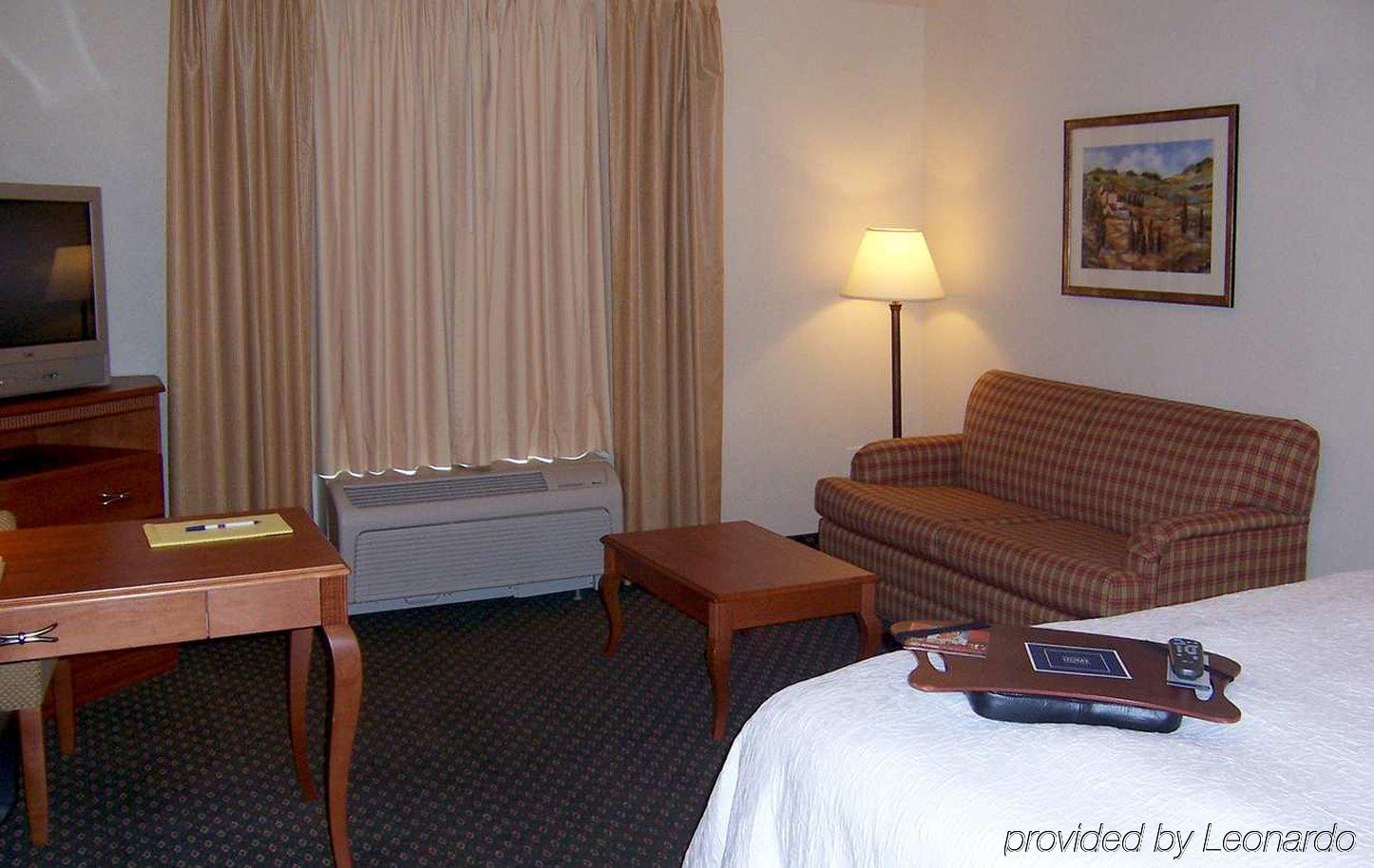 Hampton Inn Wichita Falls-Sikes Senter Mall Kamer foto