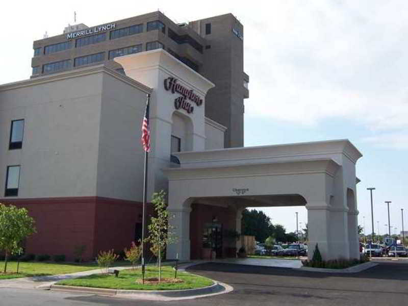 Hampton Inn Wichita Falls-Sikes Senter Mall Buitenkant foto